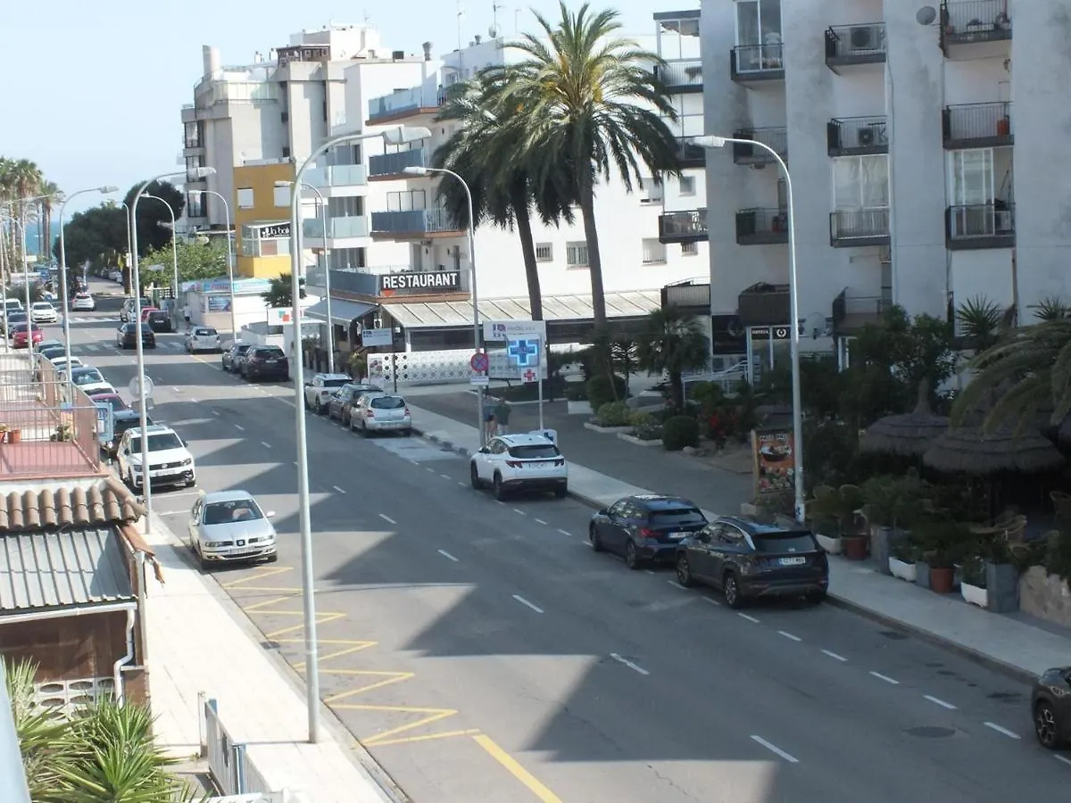 Lägenhet Apartamento Cerca De La Playa Con Terraza Y Parking En Roses, Costa Brava - Es-204-55