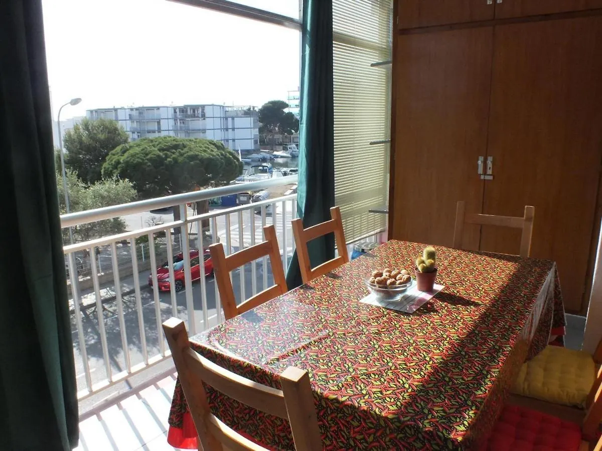 Apartment Apartamento Cerca De La Playa Con Terraza Y Parking En Roses, Costa Brava - Es-204-55
